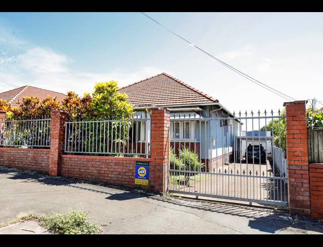 3 BEDROOM HOUSE FOR SALE IN GLENWOOD